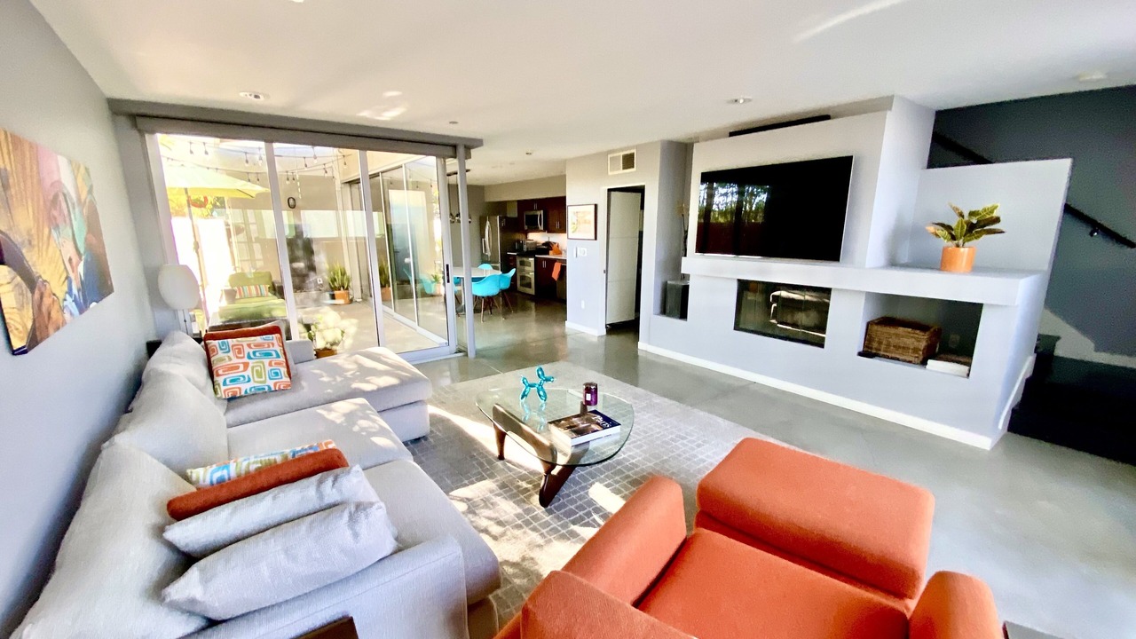 Photo of Livingroom in Atwater Village