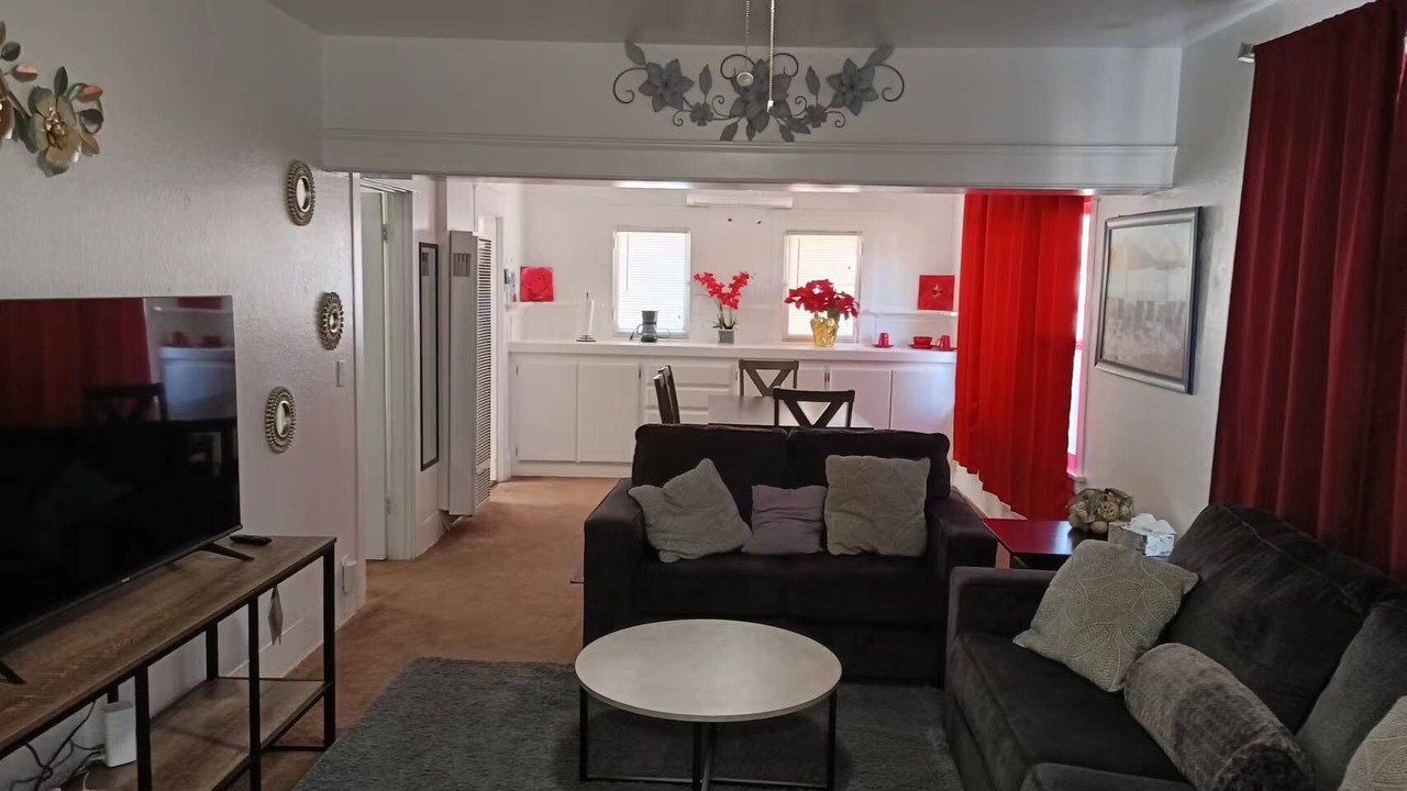 Photo of Livingroom in Lancaster