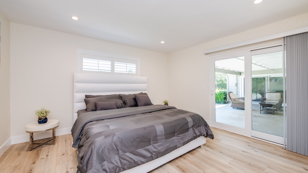 Photo of Bedroom in Northridge