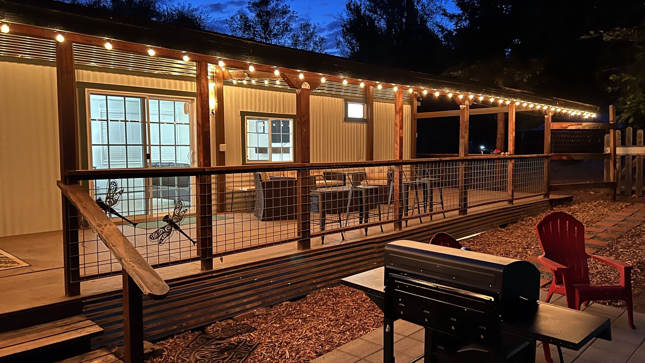 Photo of Outdoor in Springville