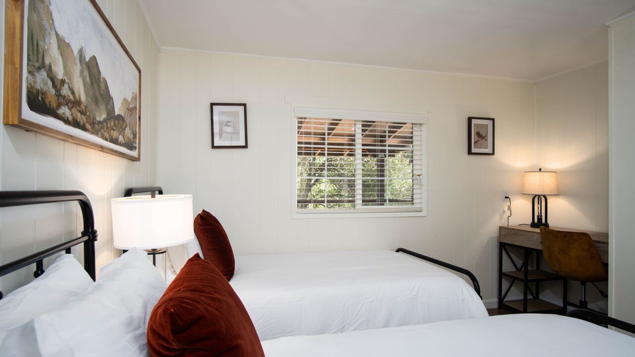 Photo of Bedroom in Springville