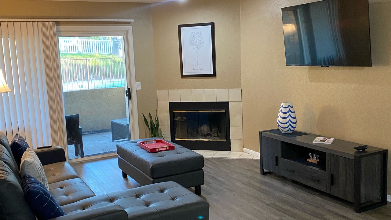 Photo of Livingroom in Temecula