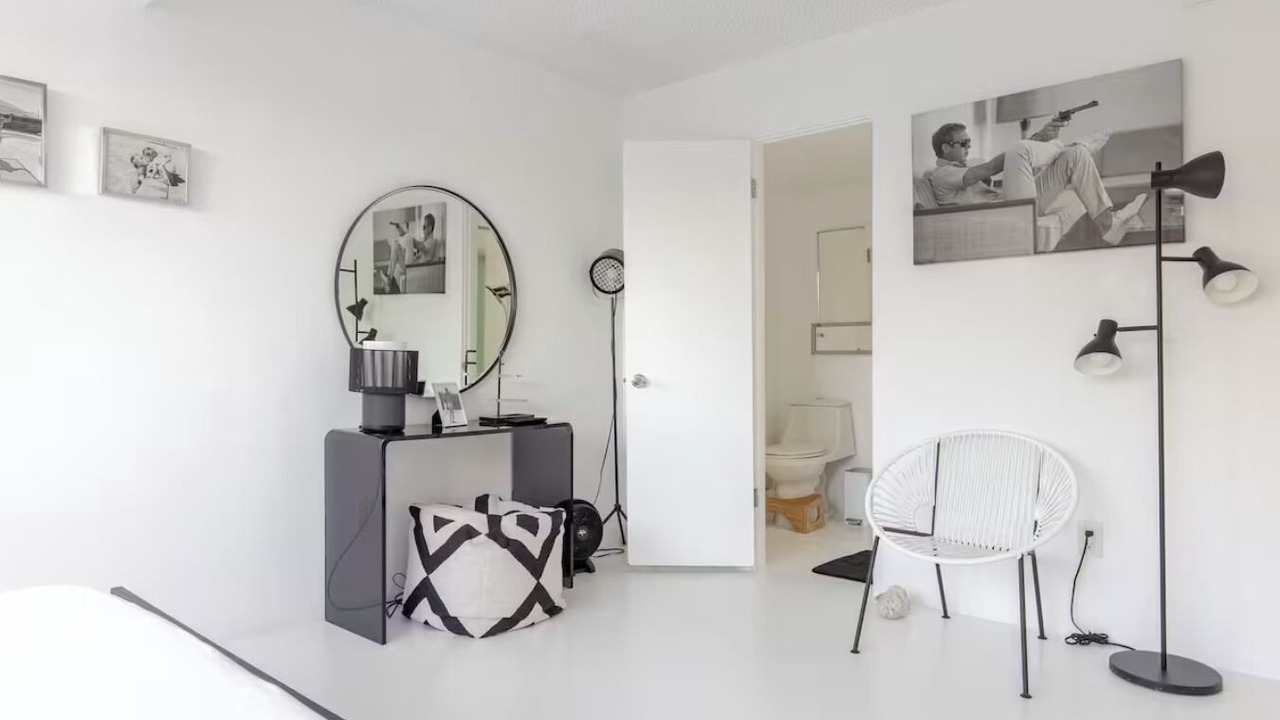 Photo of Bathroom in Racquet Club Estates