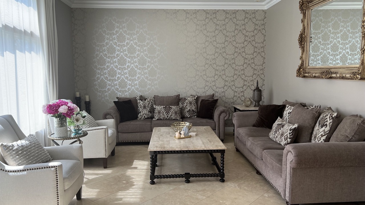 Photo of Bedroom in Granada Hills South