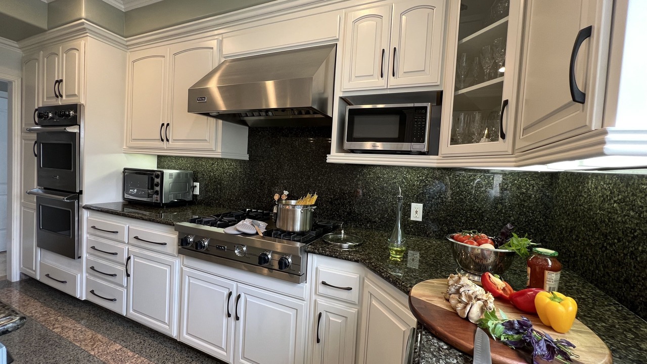 Photo of Kitchen in Granada Hills South