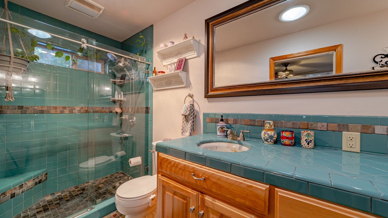 Photo of Bathroom in Myers Flat