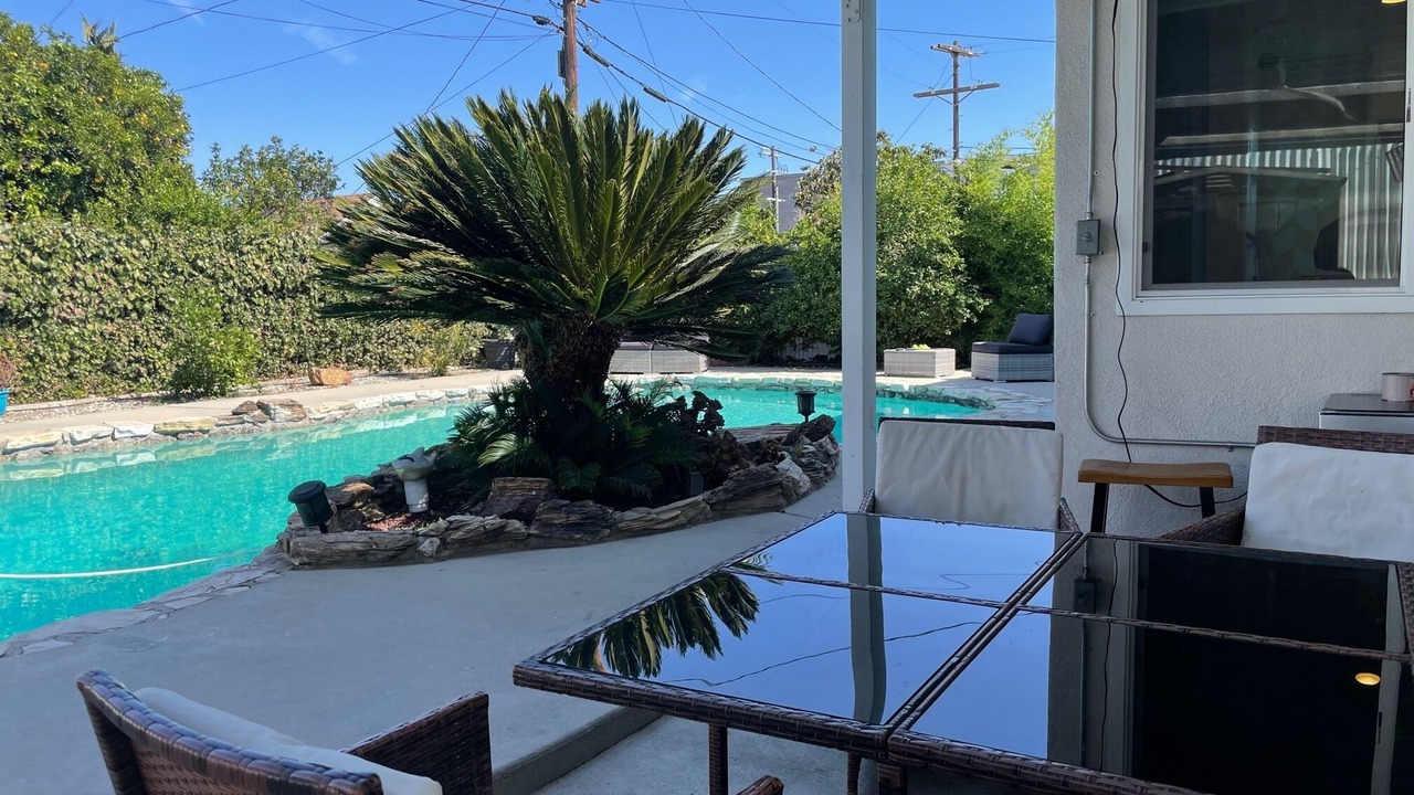 Photo of Outdoor in Panorama City