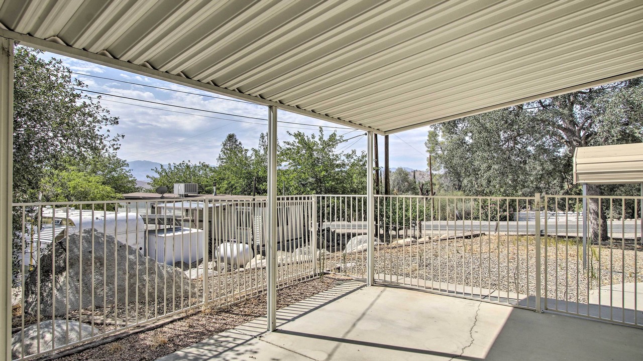 Photo of Patio Balcony in Wofford Heights