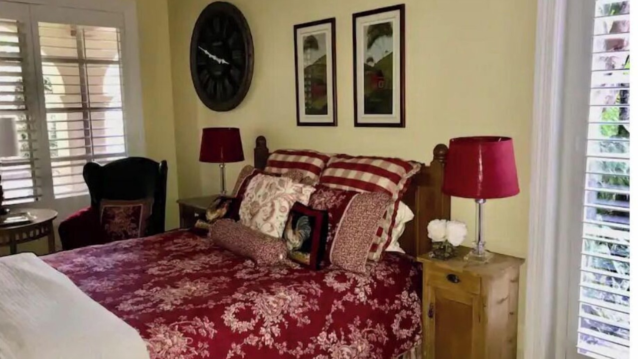 Photo of Bedroom in Toro Canyon