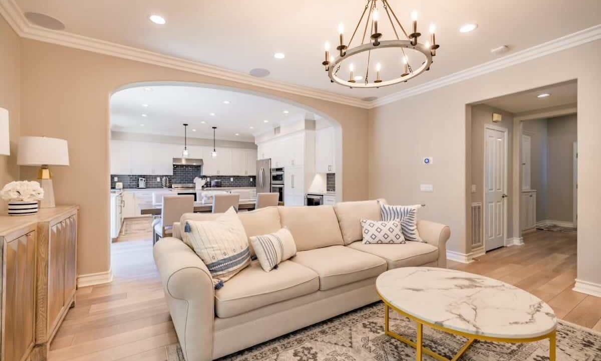 Photo of Livingroom in Woodbury