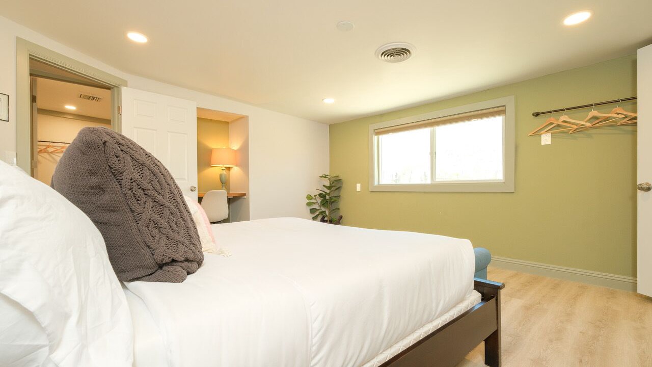 Photo of Bedroom in Twentynine Palms