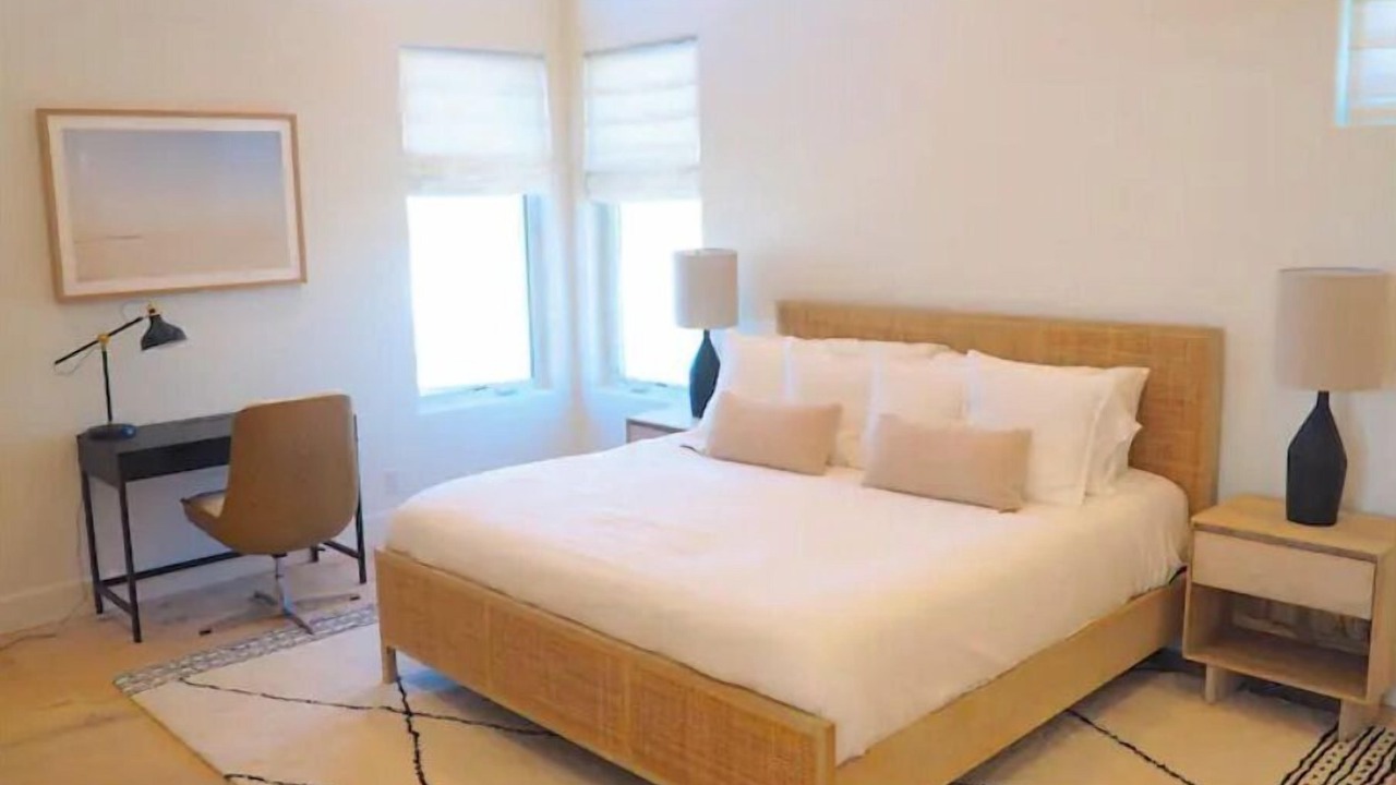 Photo of Bedroom in Pierpont Bay