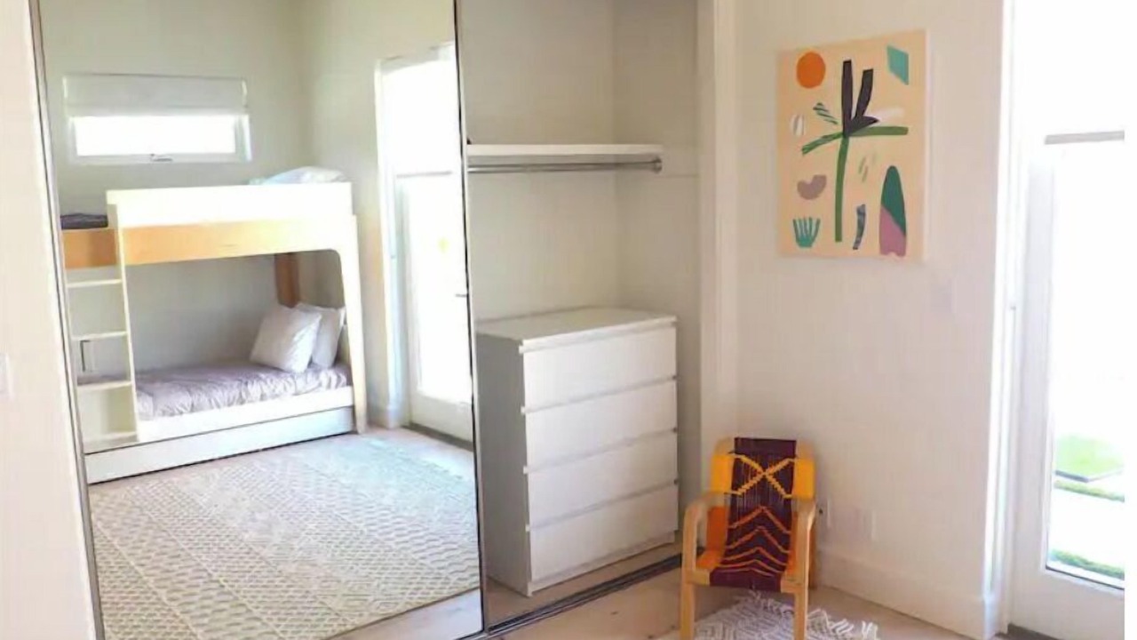 Photo of Bedroom in Pierpont Bay