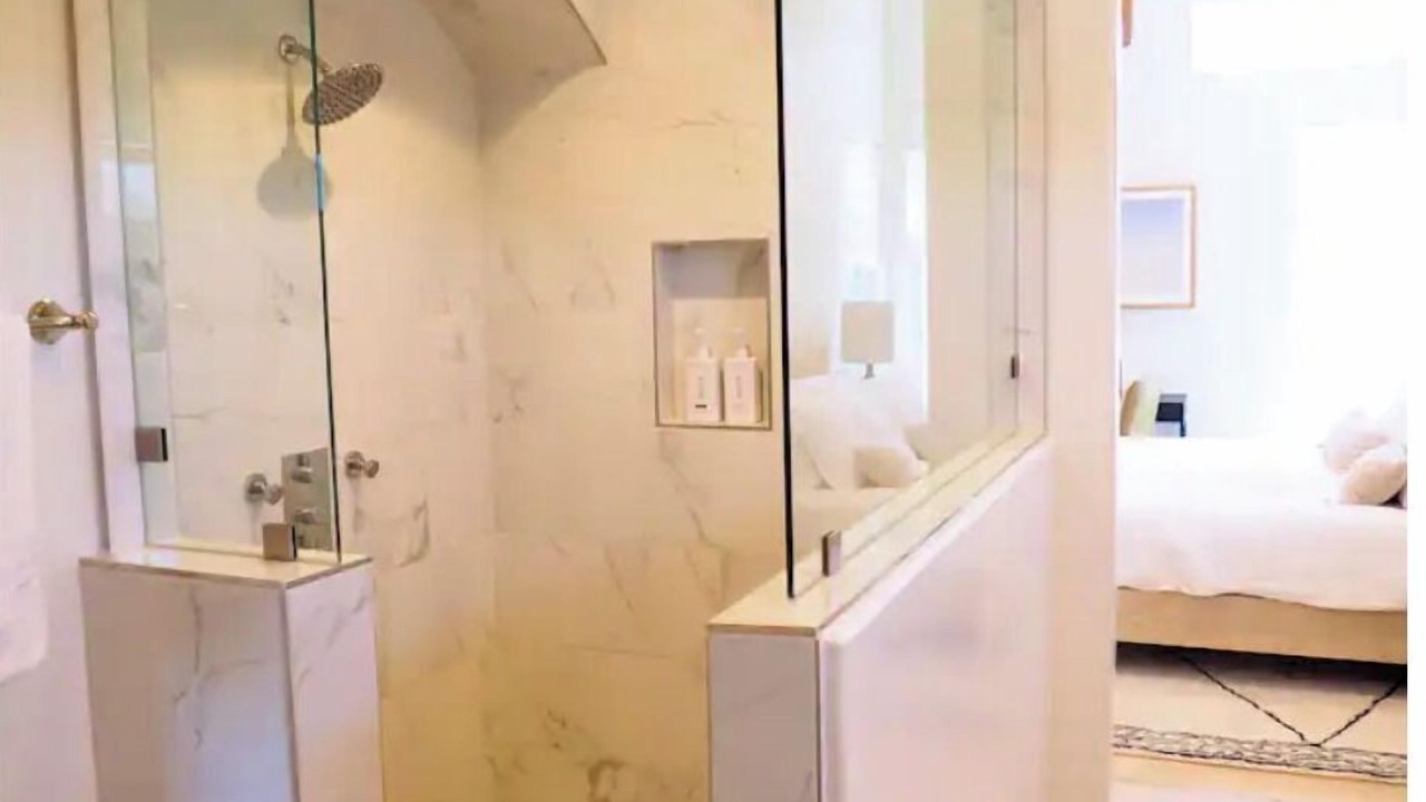 Photo of Bathroom in Pierpont Bay