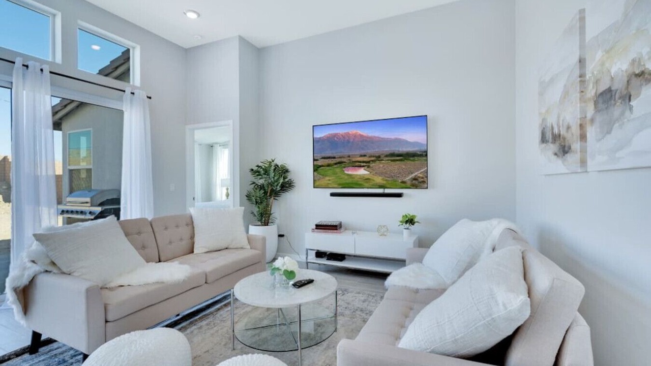 Photo of Livingroom in Desert Hot Springs