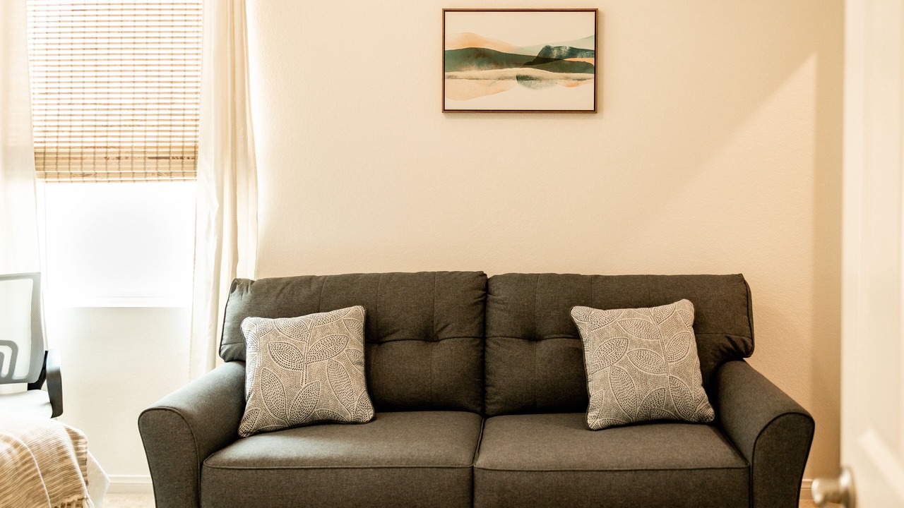 Photo of Livingroom in Colton