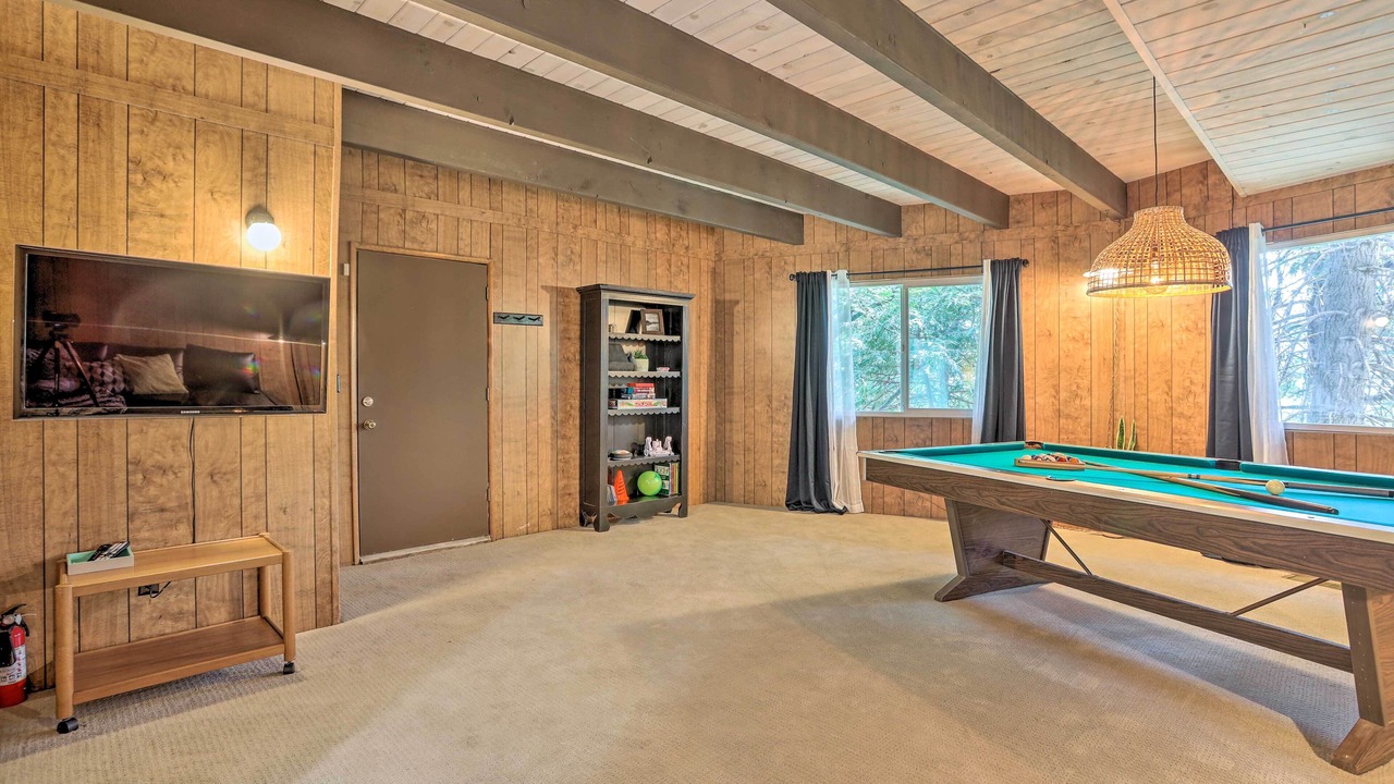 Photo of Bedroom in Arrowhead Villas