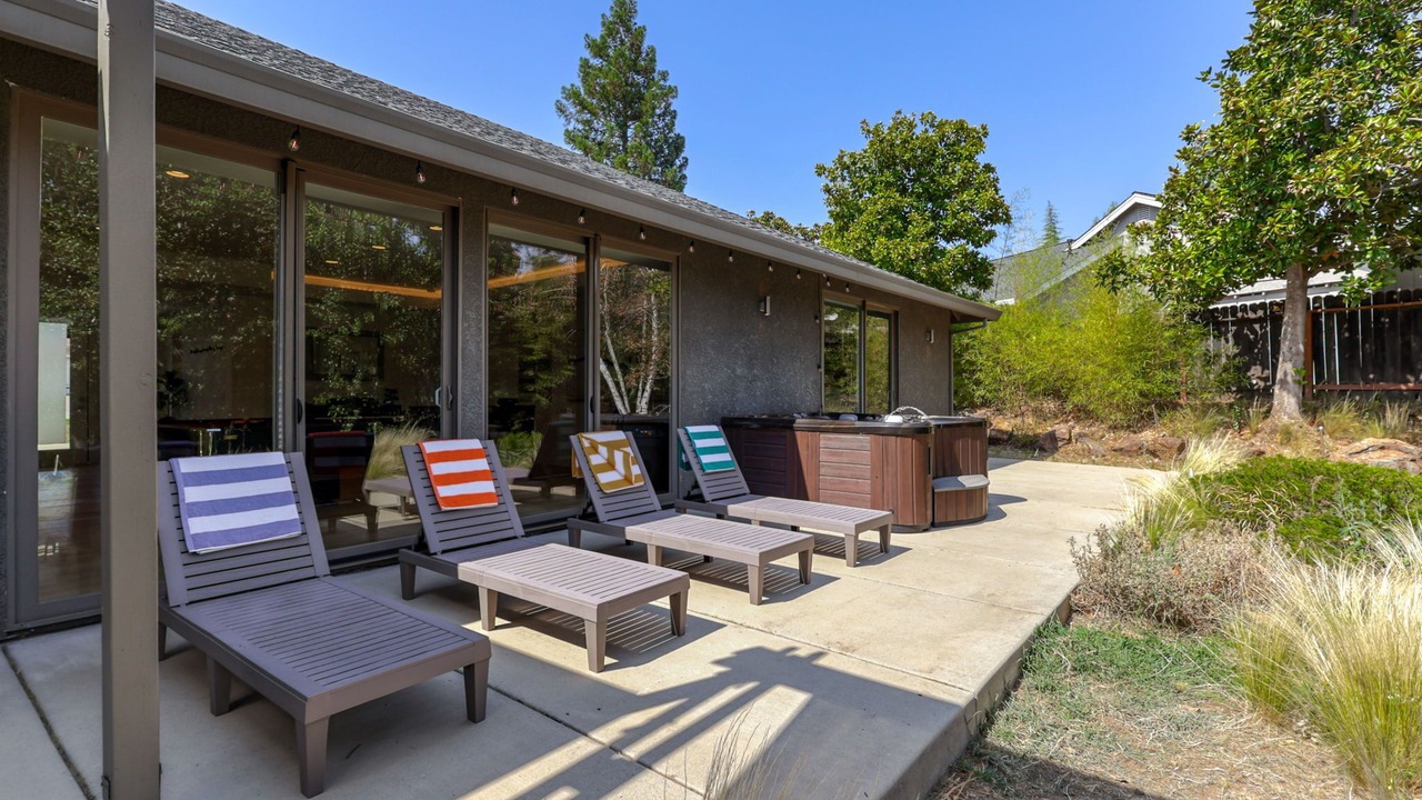 Photo of Patio Balcony in Redding