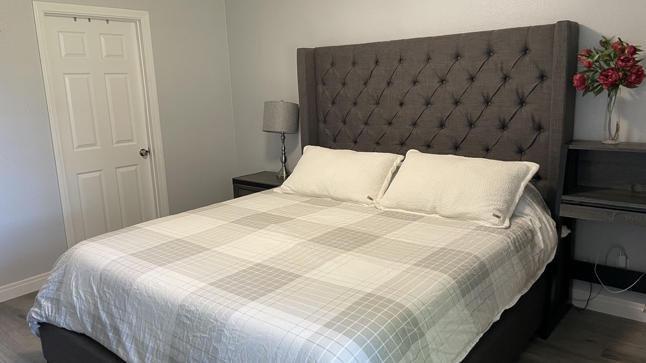 Photo of Bedroom in Anaheim Colony Historic District