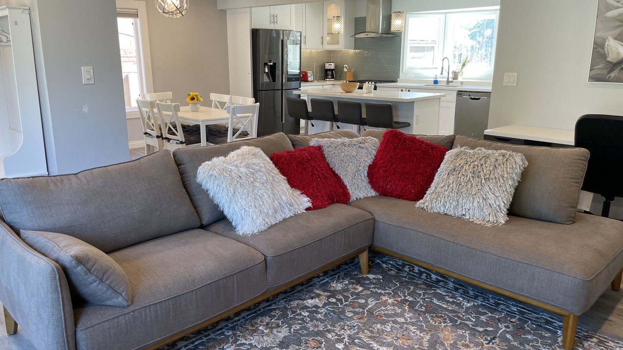 Photo of Livingroom in Anaheim Colony Historic District