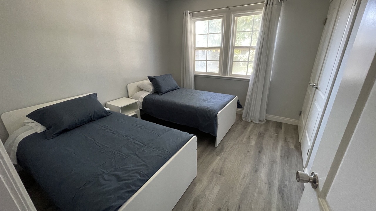 Photo of Bedroom in Anaheim Colony Historic District