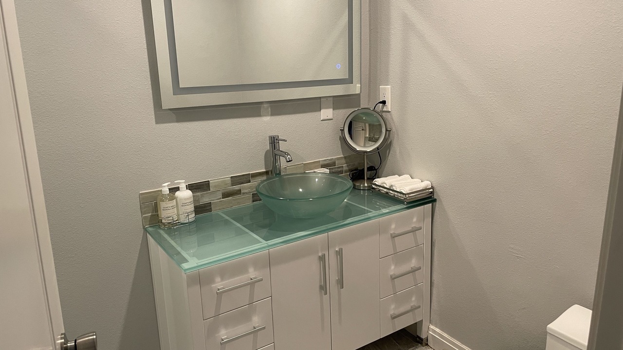 Photo of Bathroom in Anaheim Colony Historic District