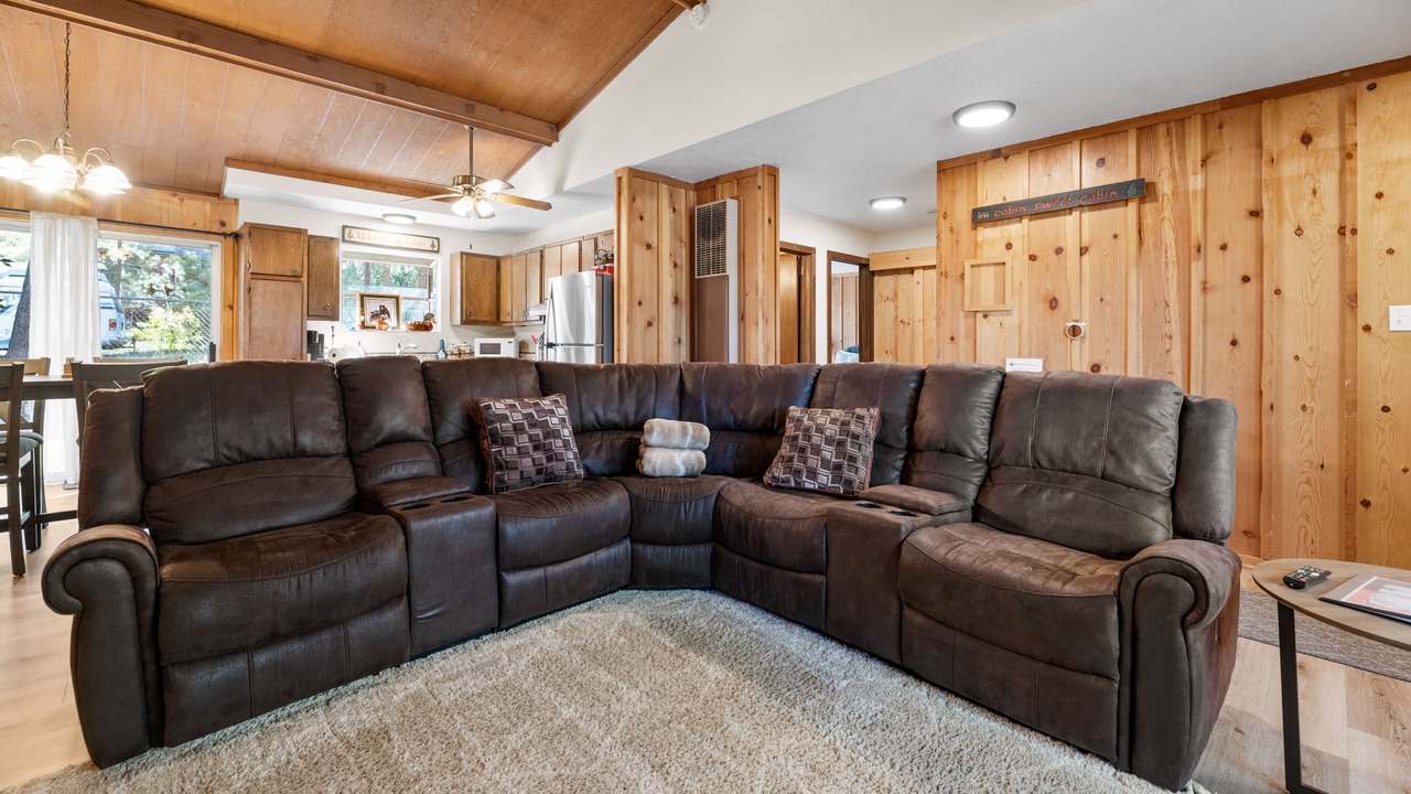 Photo of Bedroom in Summit Estates
