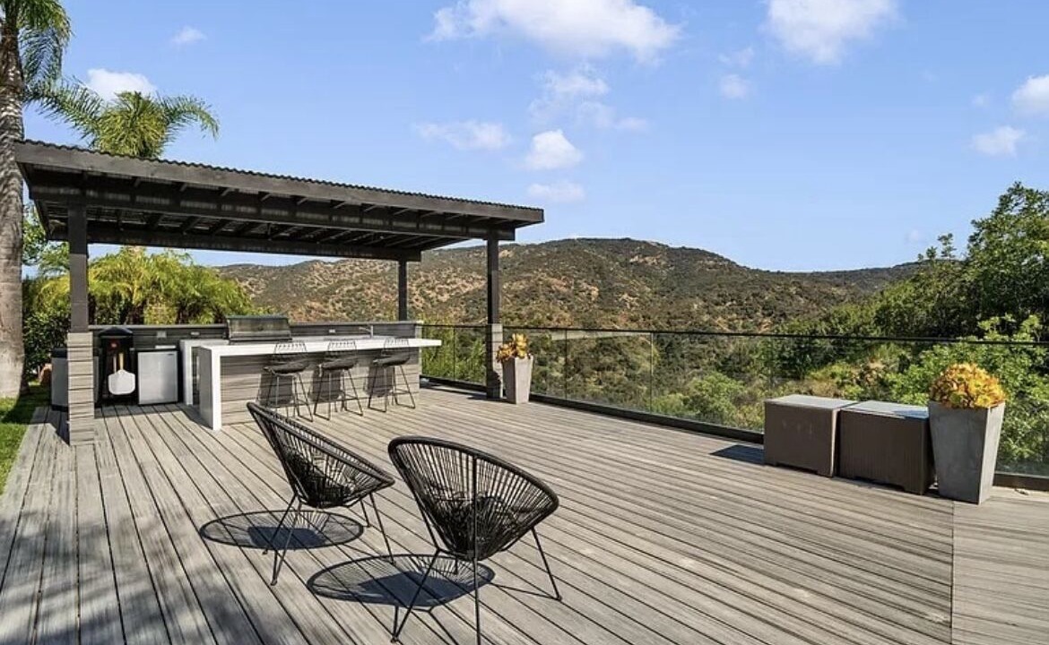 Photo of Patio Balcony in Los Angeles