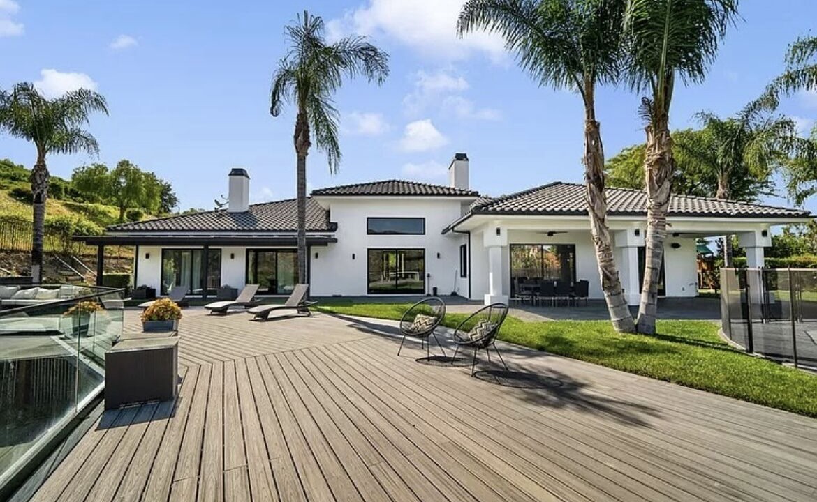 Photo of Patio Balcony in Los Angeles