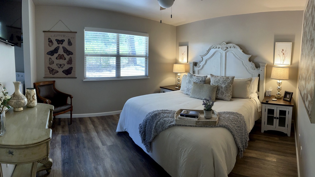 Photo of Bedroom in Calistoga
