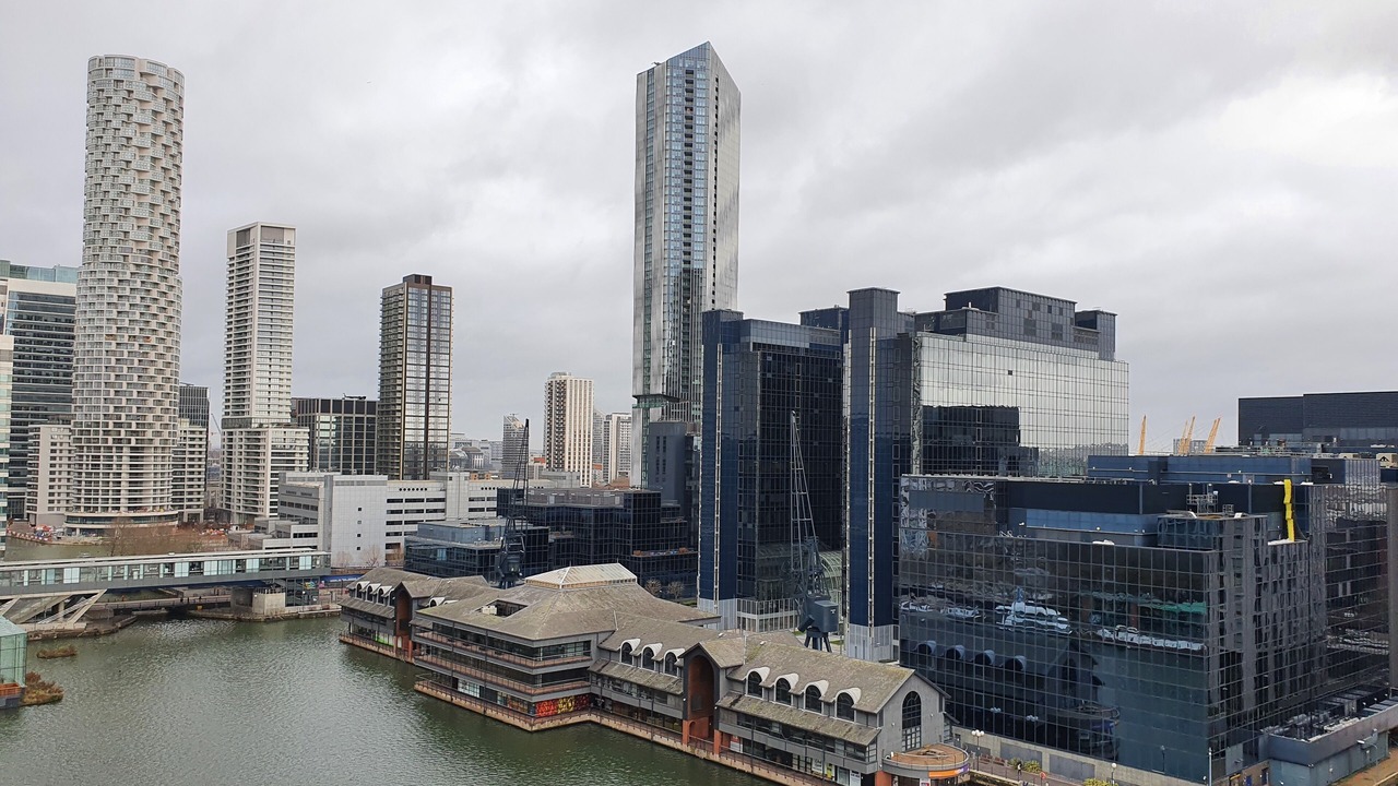 Photo of Others in Isle of Dogs