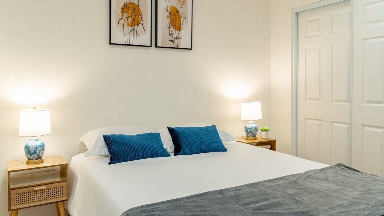 Photo of Bedroom in Fullerton