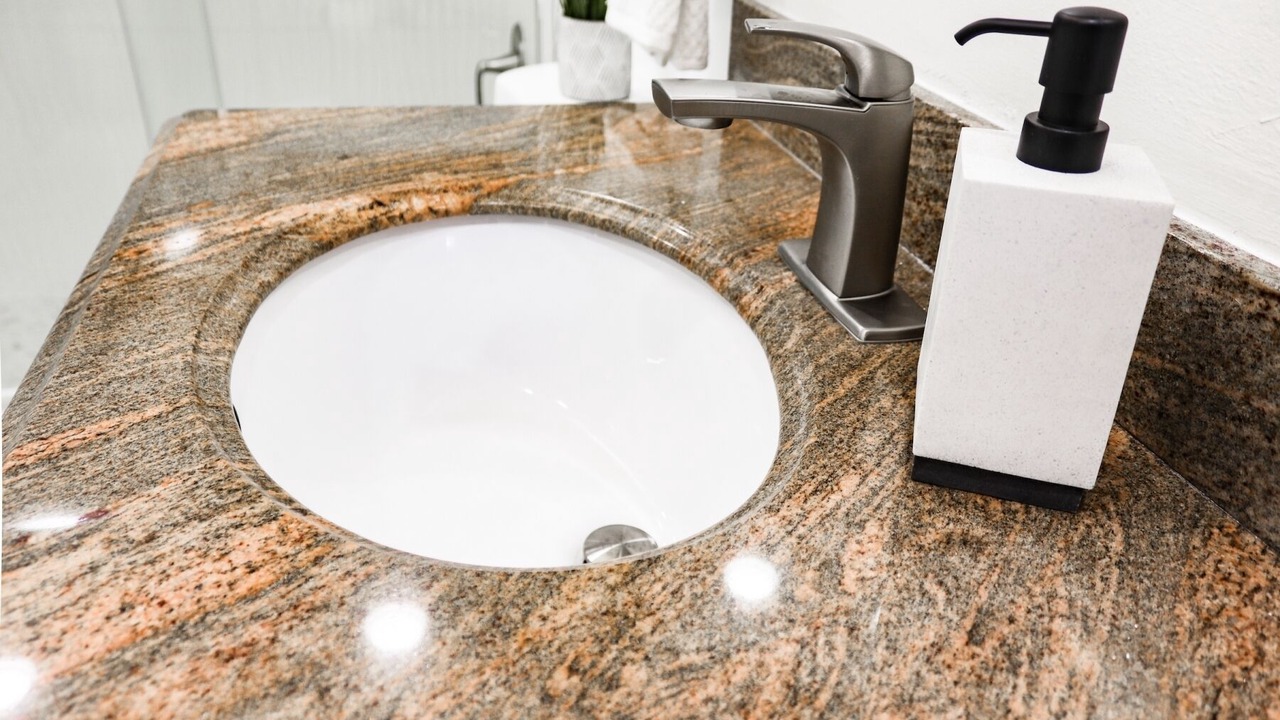 Photo of Bathroom in Gardena