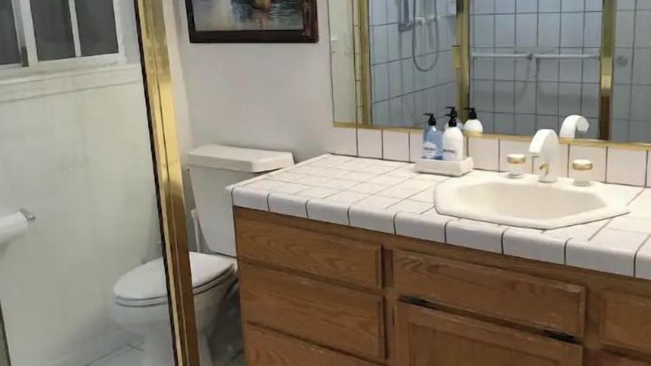 Photo of Bathroom in Agua Dulce