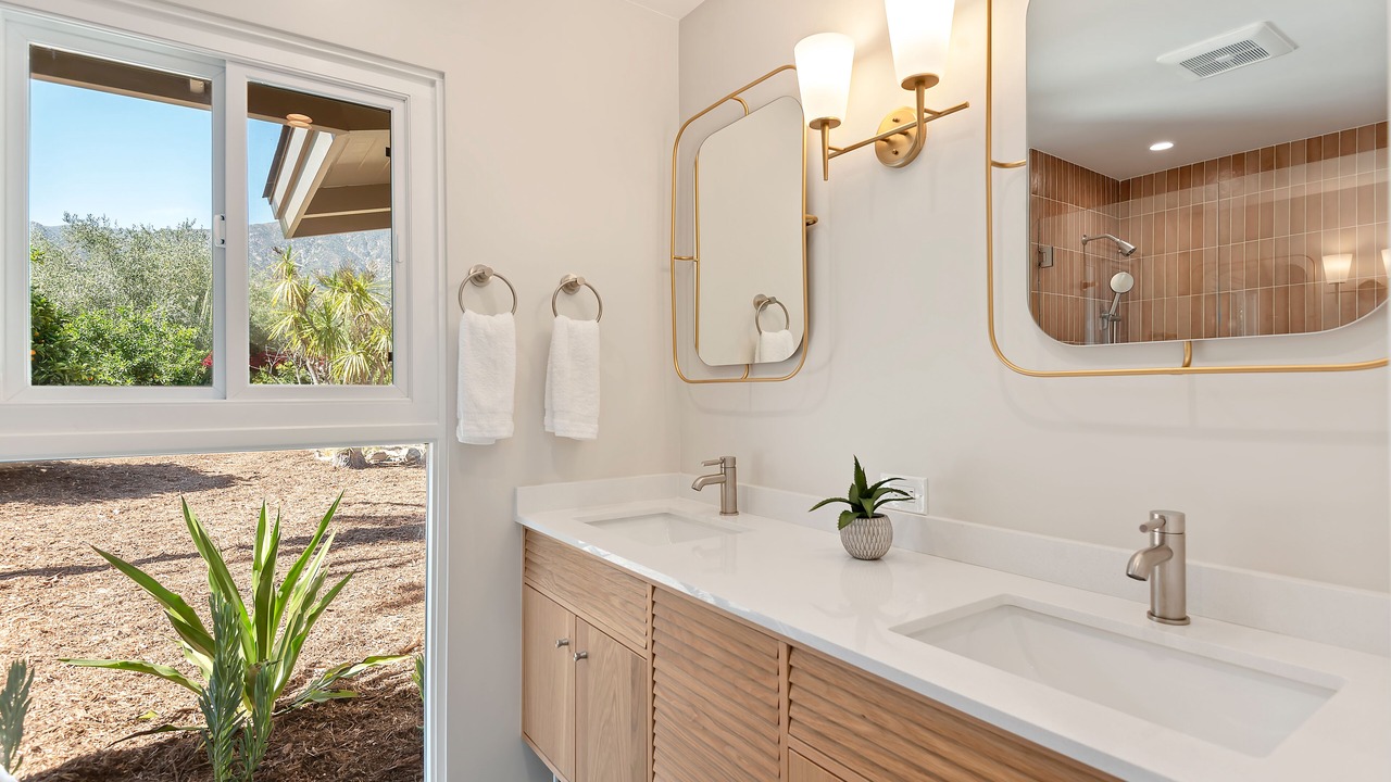 Photo of Bathroom in Golden Quadrangle
