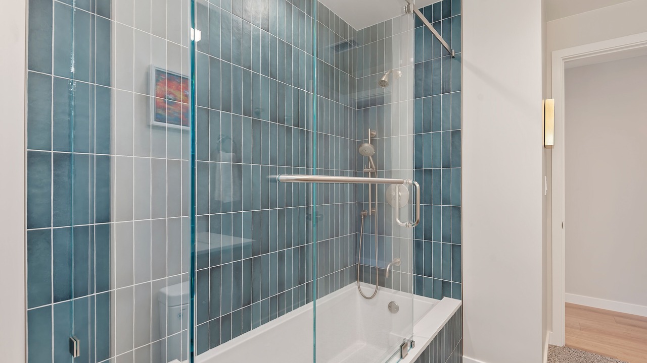 Photo of Bathroom in Golden Quadrangle
