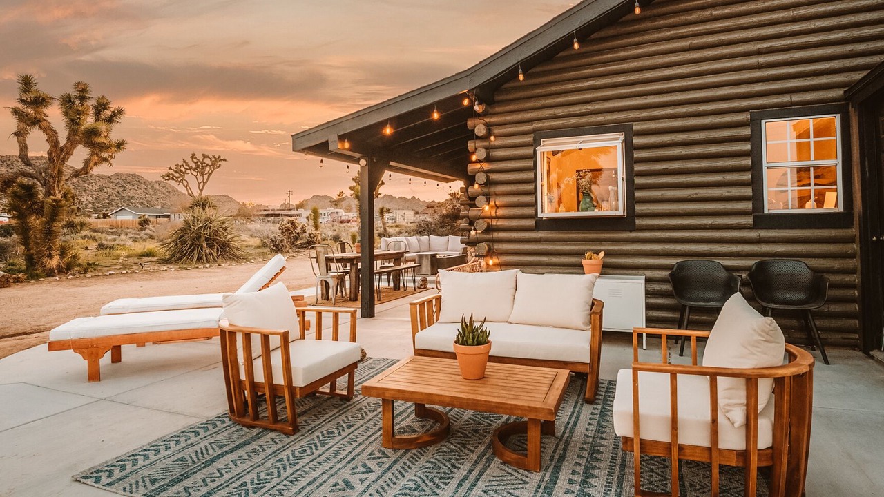 Photo of Patio Balcony in Pioneertown