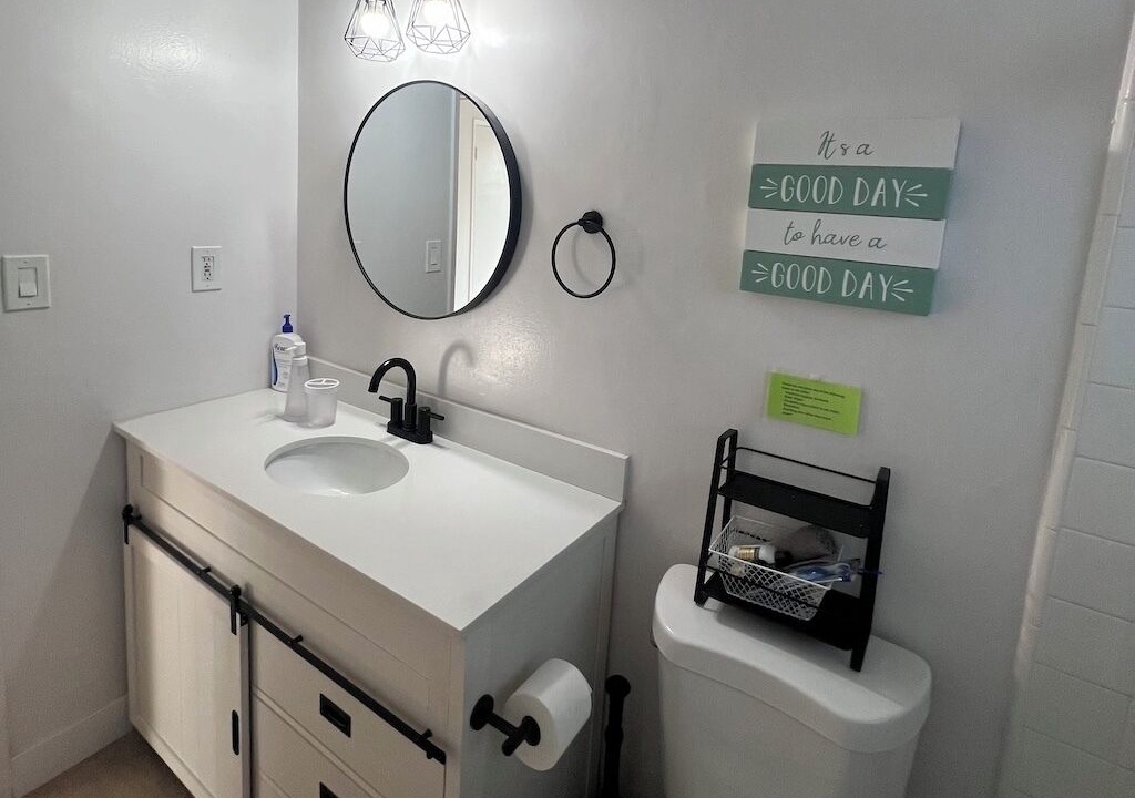 Photo of Bathroom in Beverly Grove