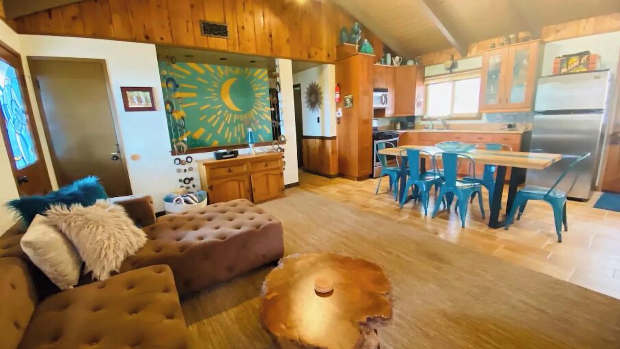 Photo of Livingroom in Running Springs