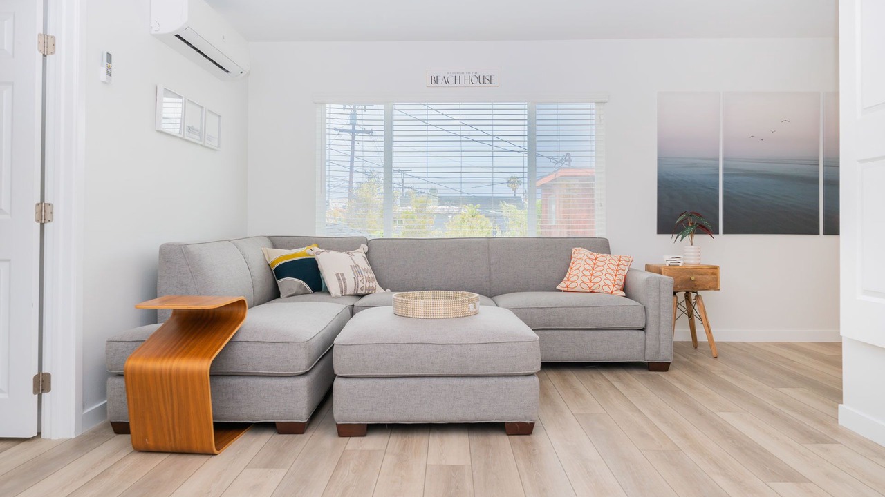 Photo of Livingroom in Old Towne