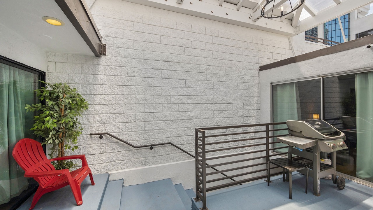 Photo of Outdoor in Cortez Hill