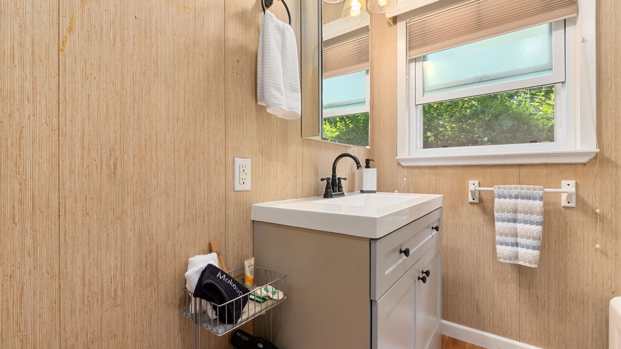 Photo of Bathroom in Upper Lake