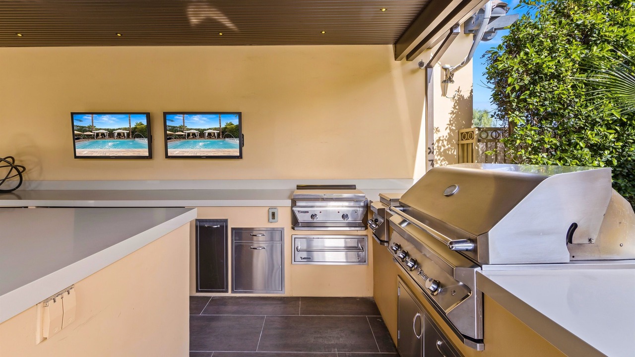Photo of Outdoor in Orchards