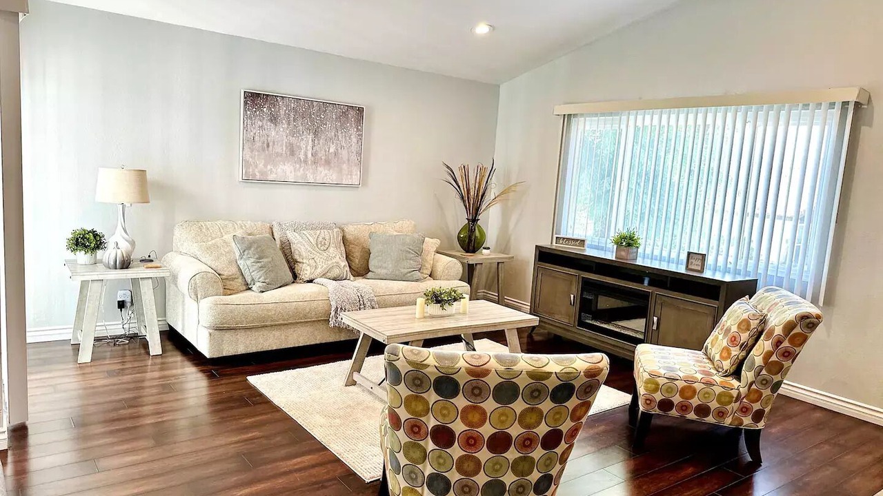 Photo of Livingroom in Patton