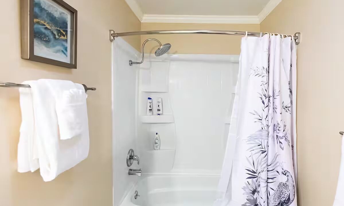 Photo of Bathroom in Ridgecrest