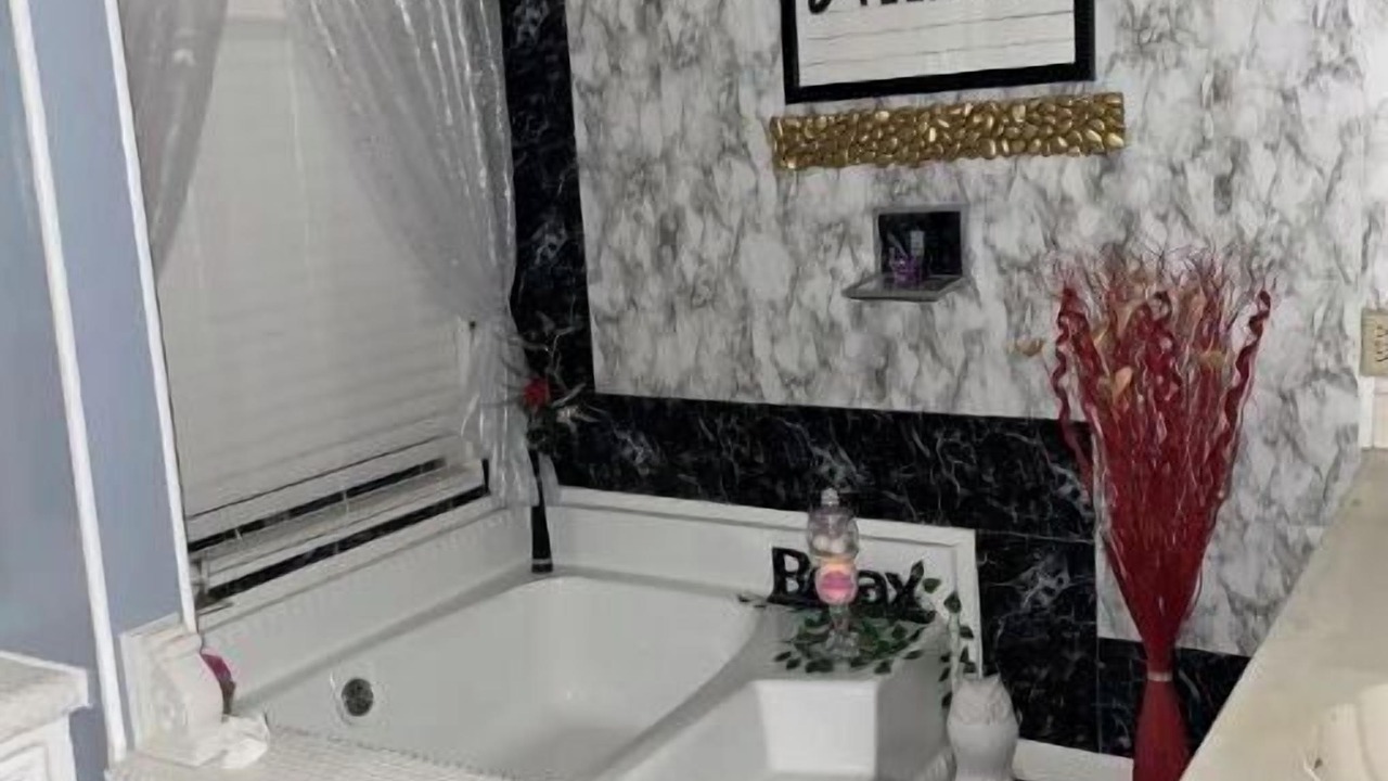 Photo of Bathroom in Canoga Park