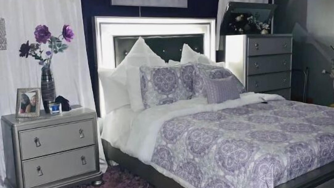 Photo of Bedroom in Canoga Park