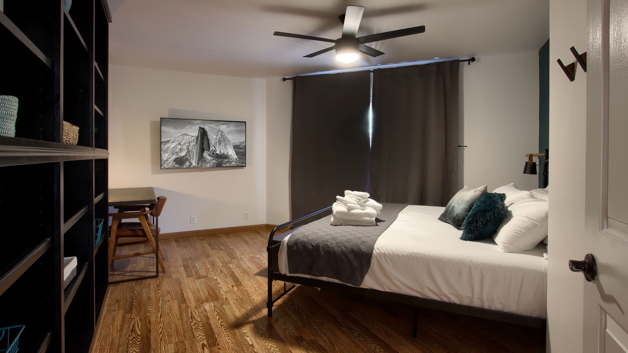 Photo of Bedroom in Coarsegold