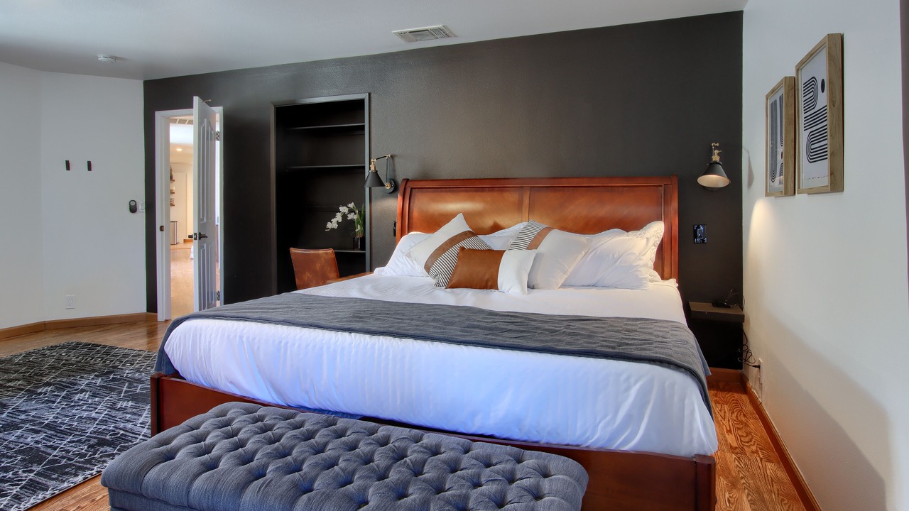 Photo of Bedroom in Coarsegold
