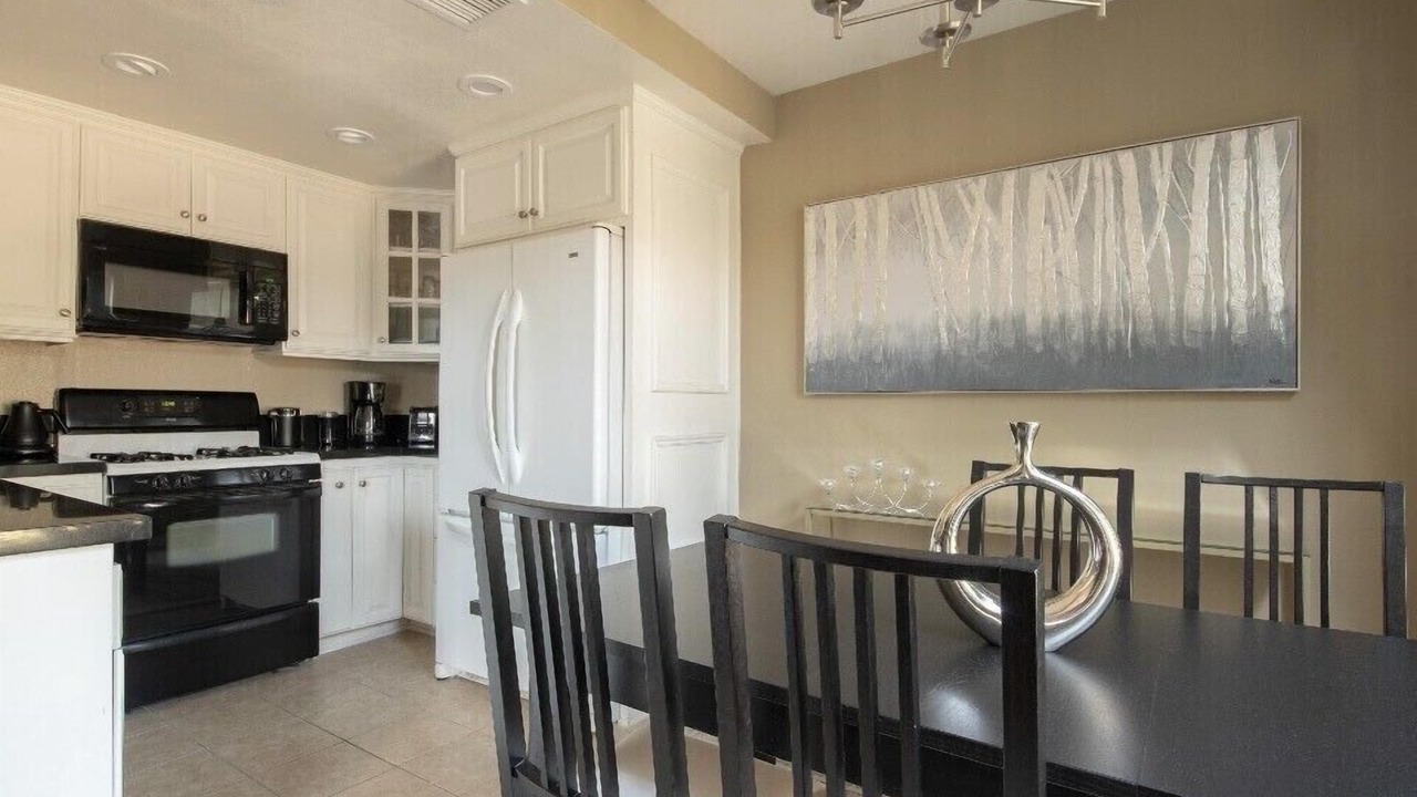 Photo of Kitchen in Azusa